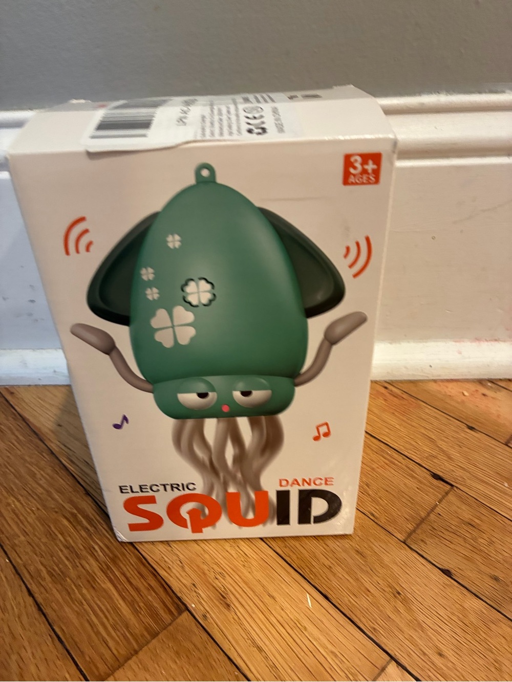 Green Electric Dance Squid toy new in box